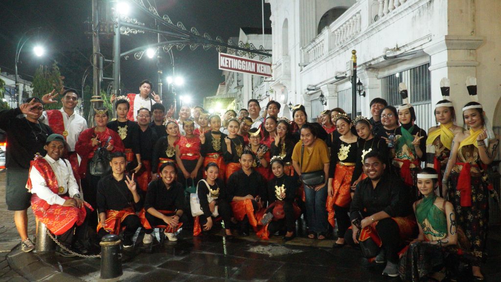 UKSW Tampil di Fiesta Folklore Nusantara Festival Kota Lama Semarang