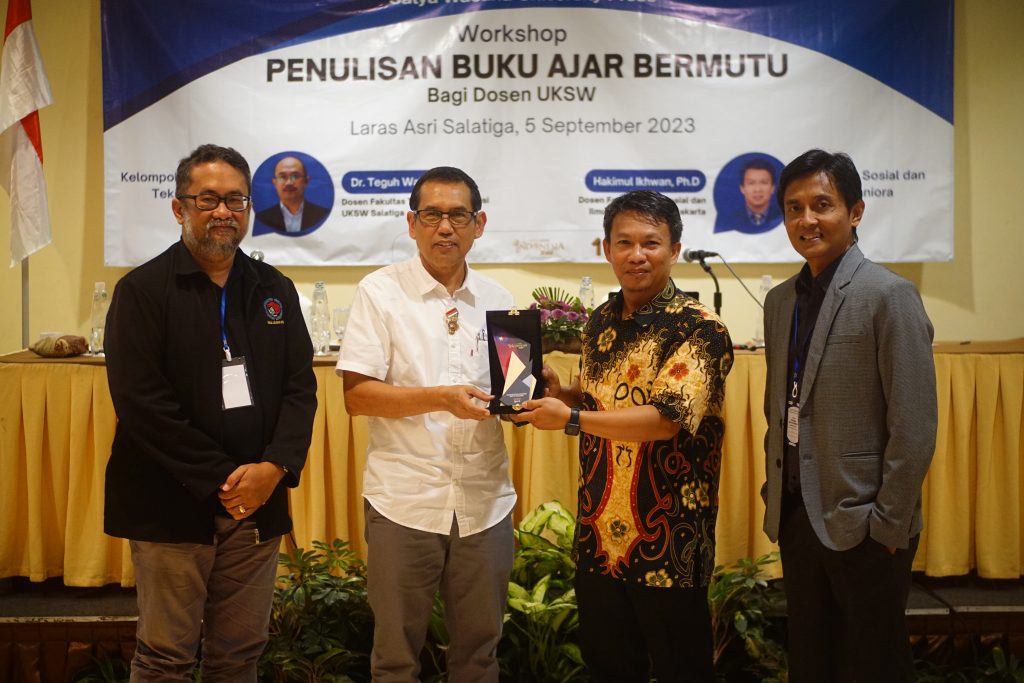 Satya Wacana University Press gelar Workshop Penulisan Buku Ajar