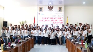 Direktorat Perencanaan dan Pengembangan Talenta UKSW gelar Workshop Surat Menyurat dan Legal Drafting Kantor, Kamis (19-10-2023) di Grha Kartini UKSW .