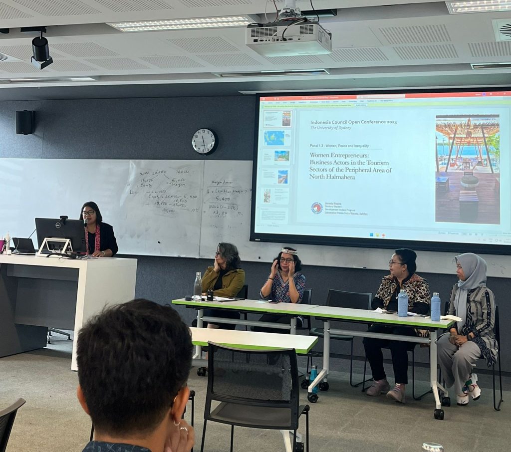 Mahasiswa DSP dan dosen FId UKSW tampil di forum Indonesia Council Open Conference (ICOC), Senin hingga Rabu (25 hingga 27-09-2023) di Universitas Sydney, Australia.