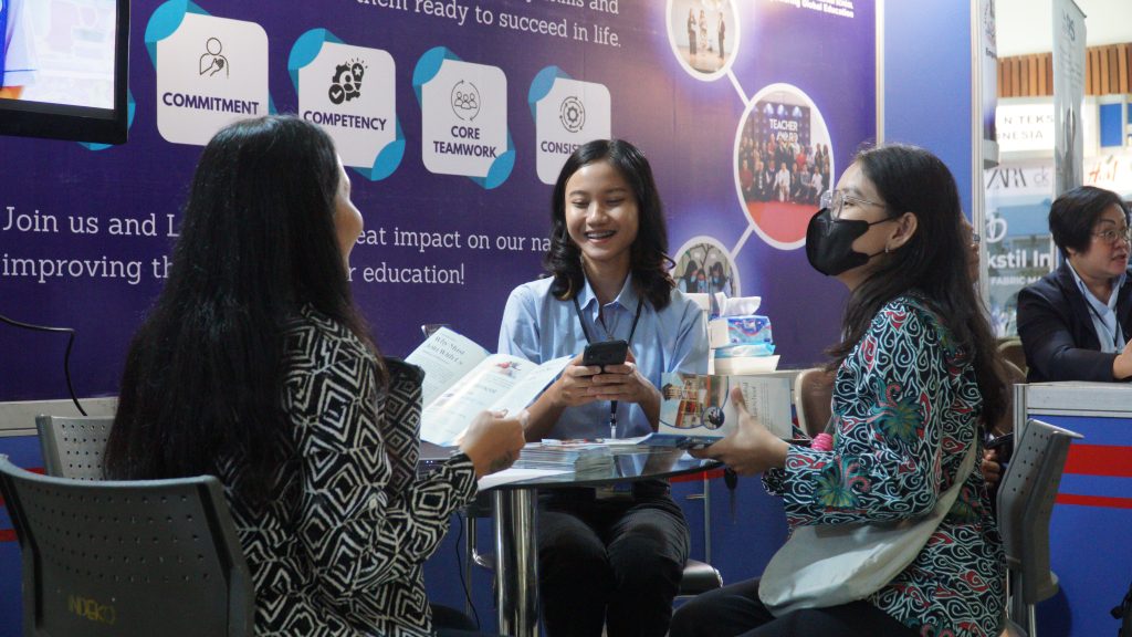 Suasana Job Fair ke-44 UKSW.