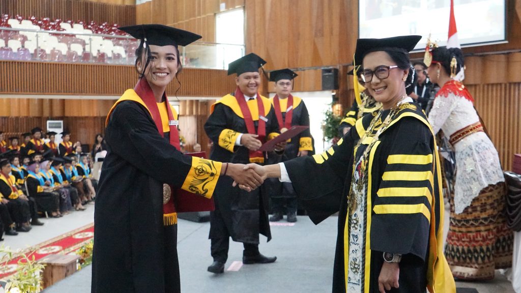 Wisuda UKSW Periode II 2023/2024, Jumat, 13 Oktober 2023.