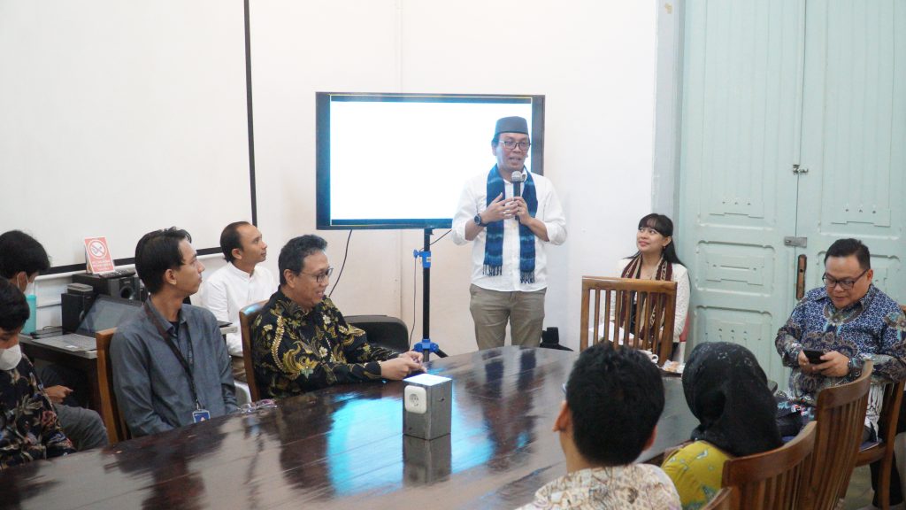 Kunjungan Studi Banding UII dan Universitas Prasetya Mulya ke UKSW.