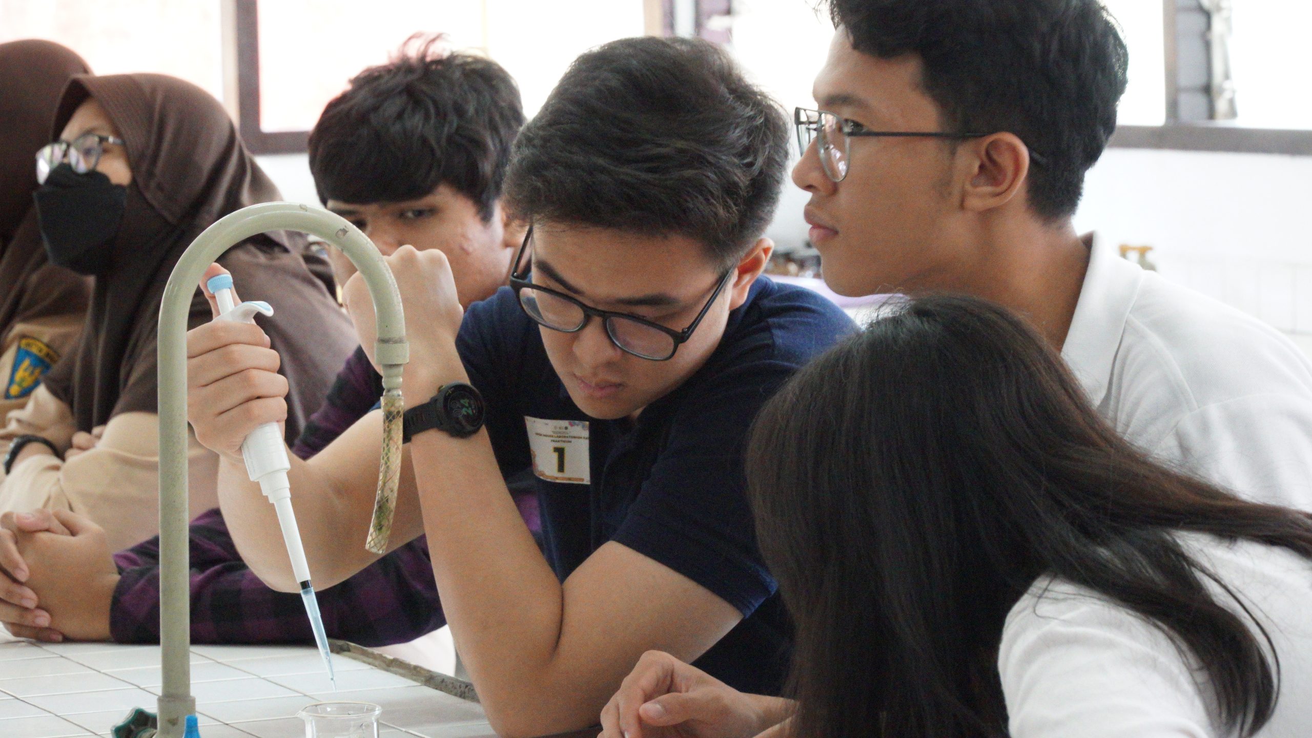 Open House Laboratorium dan Expo Fakultas Biologi