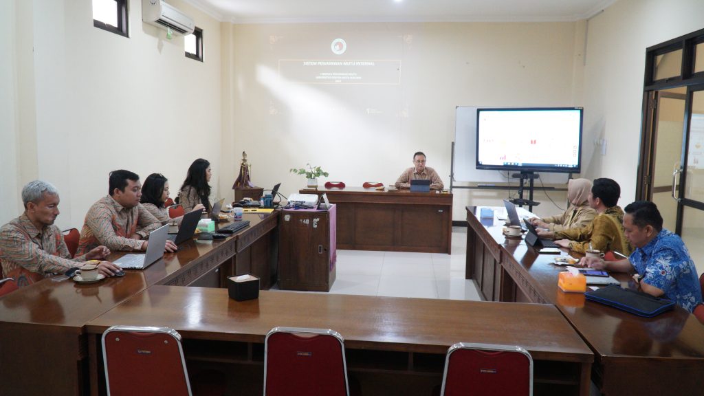 LPM UKSW Terima Kunjungan Studi Banding dari STIE Cendekian Karya Utama