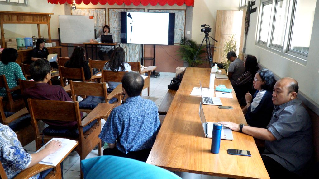 Awali Perkuliahan, FKIK Gelar Pelatihan Pembelajaran Problem Based Learning

