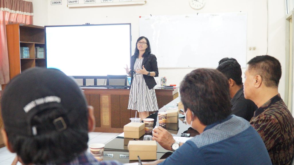 Jadi Garda Terdepan Pariwisata, UKSW Berikan Pelatihan Bagi Pengelola Desa Wisata