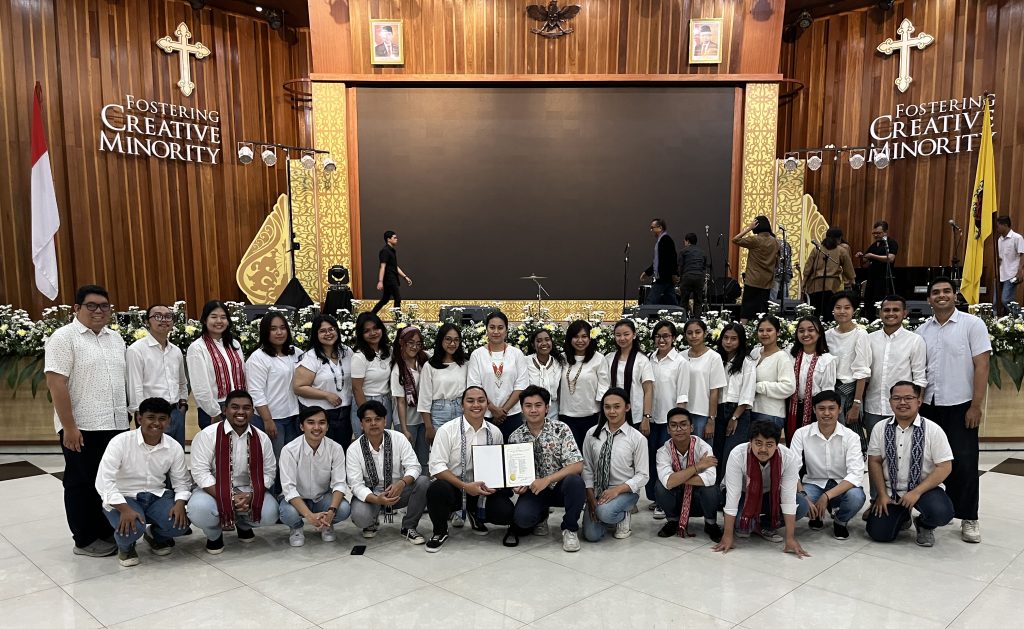 Voice of SWCU sabet juara di Busan, Korea Selatan