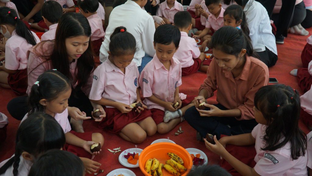FIK UKSW edukasi gizi anak TK Satya Wacana