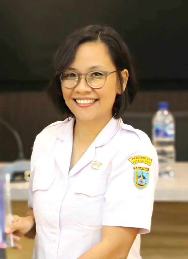 Sally Agustina R, S.I.Kom., M.Si