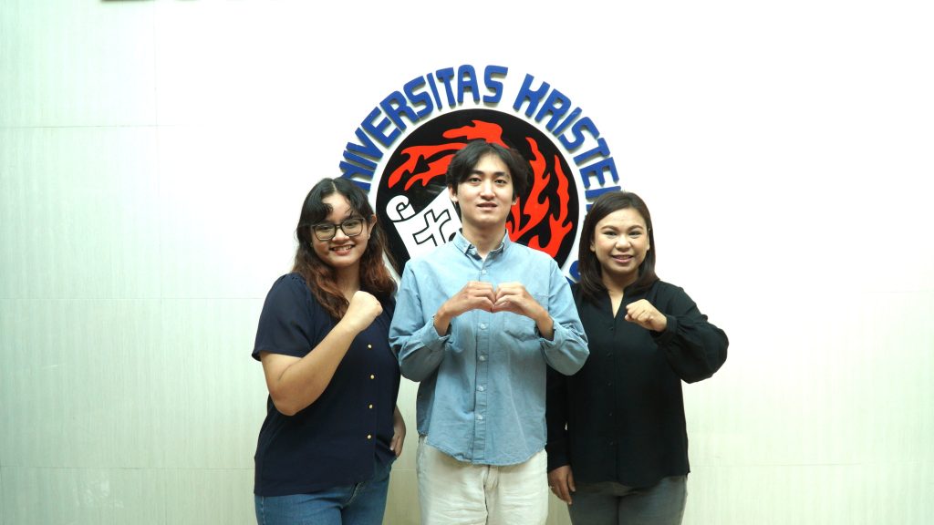 Lulusan UKSW Creative Minority