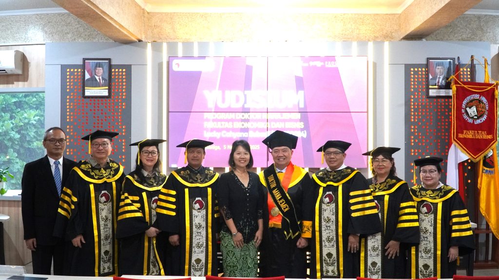 Doktor Baru FEB UKSW dan Penelitian Suksesi Bisnis Keluarga