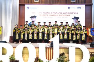 UKSW Lahirkan Dua Profesor Baru