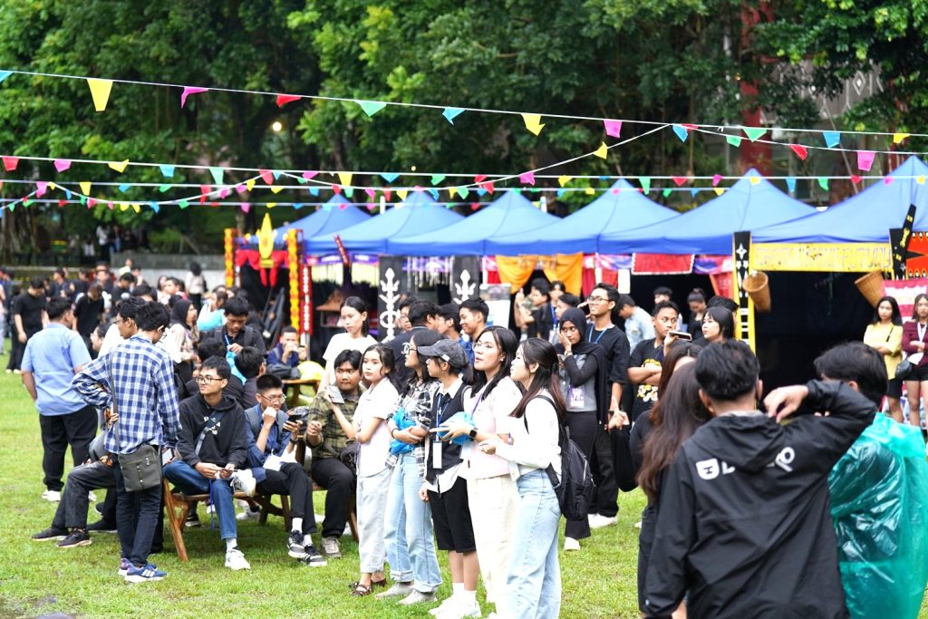 Welcoming Party OMB 2025 UKSW