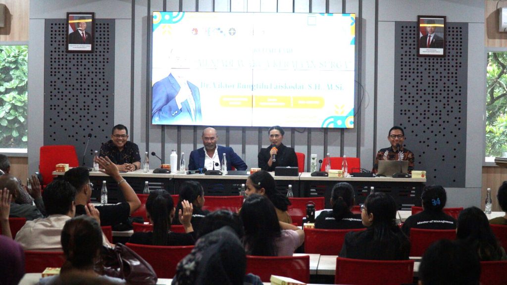 Kuliah Tamu Viktor Bungtilu Laiskodat UKSW