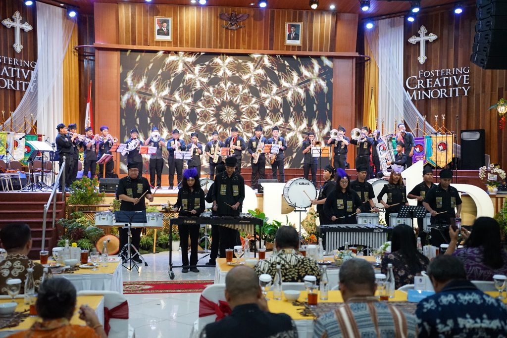 Launching Satya Wacana Marching Band UKSW