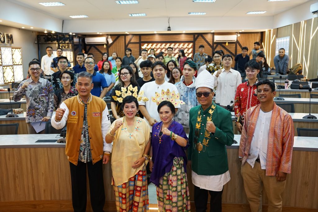 Seminar Nasional ASEAN UKSW