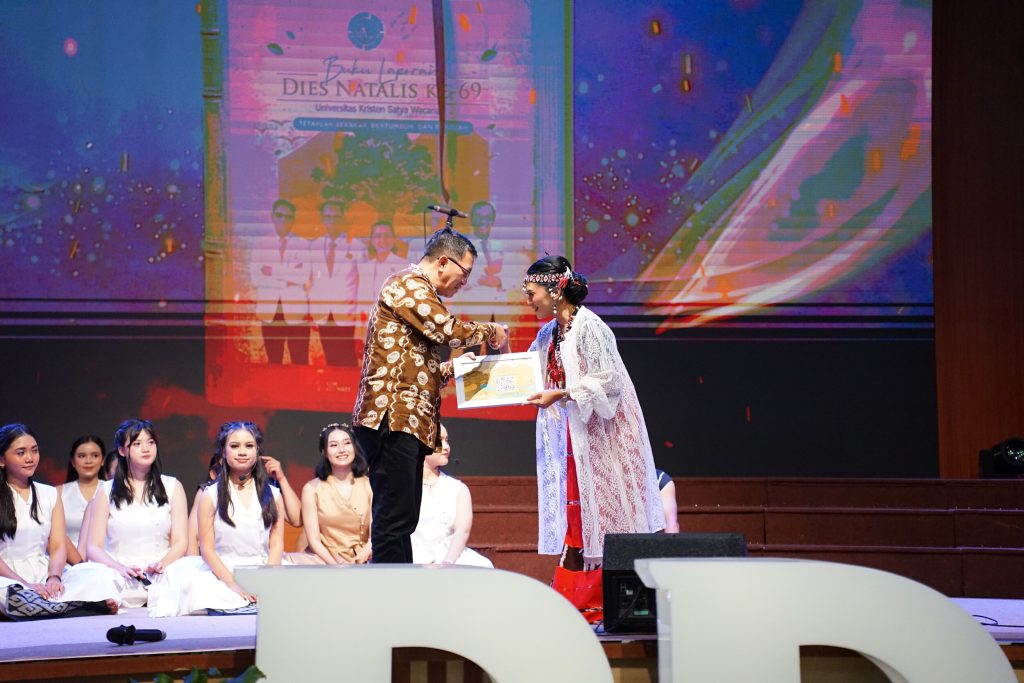 Dies Natalis ke-69 UKSW