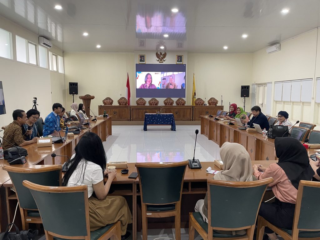 Kolaborasi Riset UKSW dan BRIN untuk Wastra Nusantara