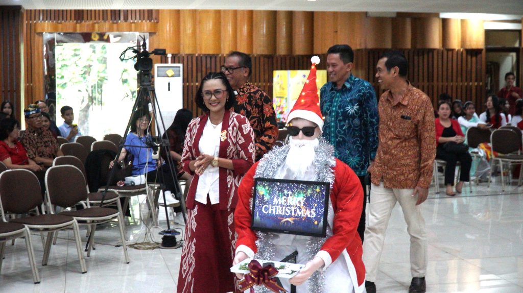 Ibadah Natal UKSW 2025