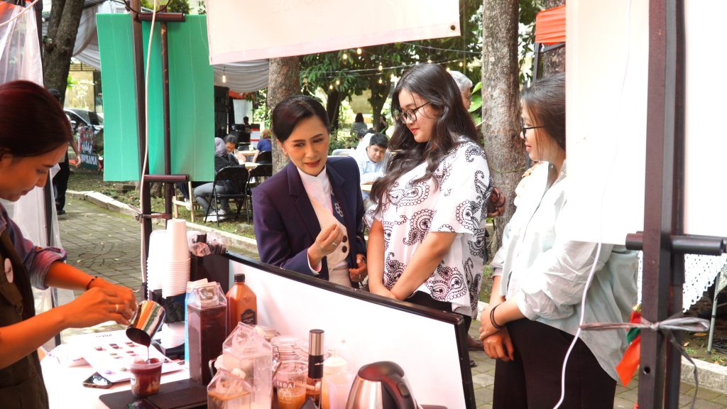 Pasar KAWSAMA UKSW Vol. 5 Wirausaha Mahasiswa