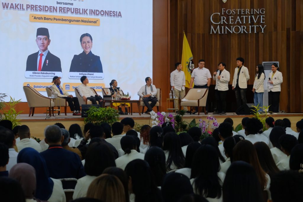 Sesi dialog bersama Wapres Gibran yang memberi apresiasi untuk UKSW yang konsisten kirimkan mahasiswa ikuti kompetisi di luar