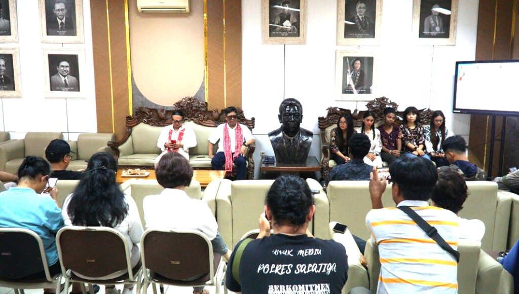 Satya Wacana International Scholarship (SWIS)