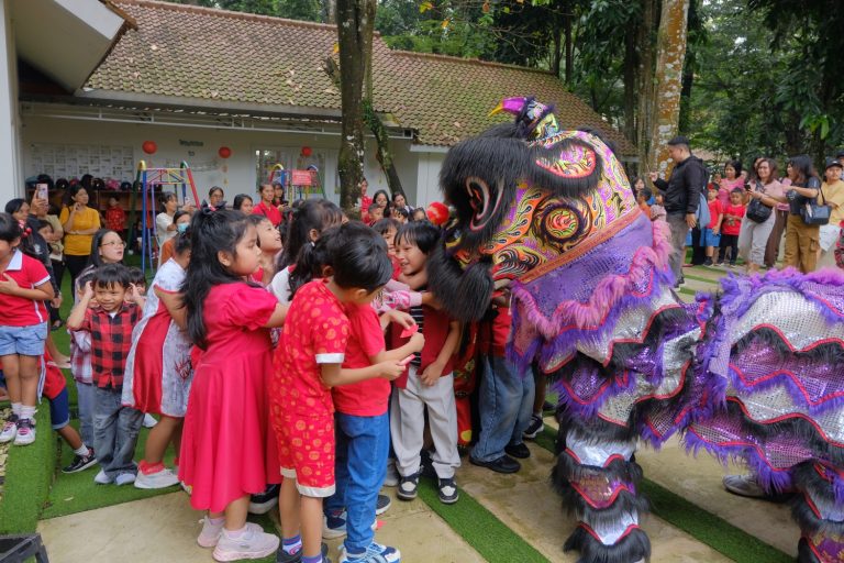 Perayaan Imlek KB/TK Kristen Satya Wacana Salatiga