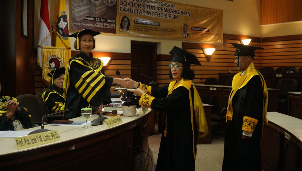 Doktor Baru Studi Pembangunan UKSW