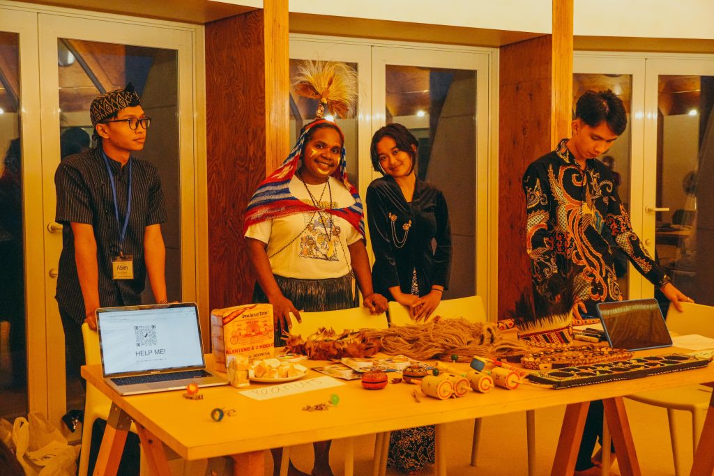 Empat Mahasiswa UKSW Perluas Kompetensi Global Lewat KEIO Summer Immersion Program di Jepang