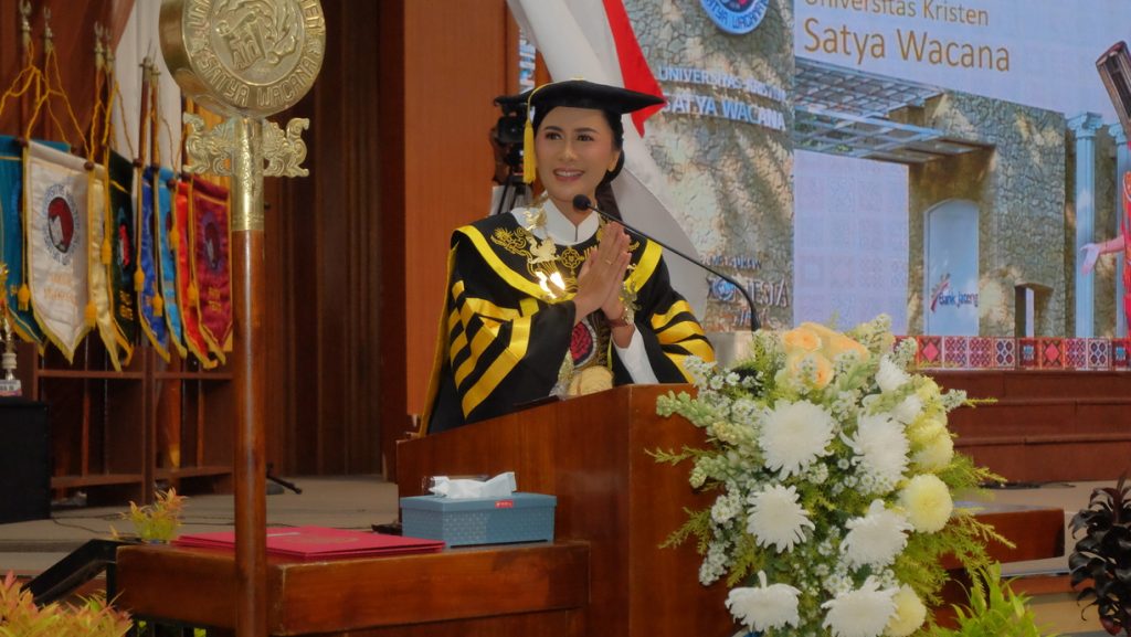 Catat 82% Lulusan Cepat Diterima Kerja, UKSW Lepas 649 Winisuda ke Seluruh Dunia