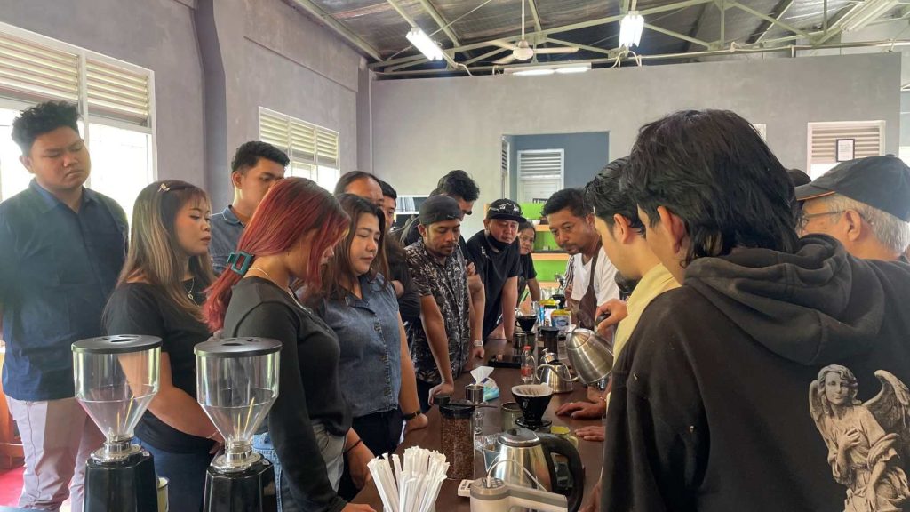 UKSW Bekali Tuna Sosial dan Anak Jalanan dengan Keterampilan Barista, Buka Jalan Menuju Kemandirian Ekonomi