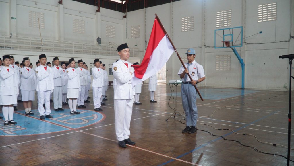 Dari Pengukuhan hingga Pengibaran, Perjalanan Paskibra SMA Kristen Satya Wacana pada HUT ke-81 RI