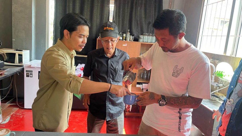 UKSW Bekali Tuna Sosial dan Anak Jalanan dengan Keterampilan Barista, Buka Jalan Menuju Kemandirian Ekonomi