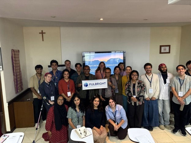 Briefing Fulbright ETAs on Indonesia’s Interreligious Relations