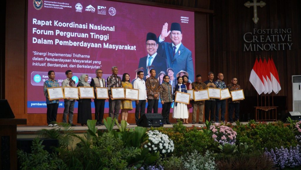 12 Perguruan Tinggi Deklarasikan Beasiswa bagi 2.792 Kader Pemberdayaan Masyarakat Desa