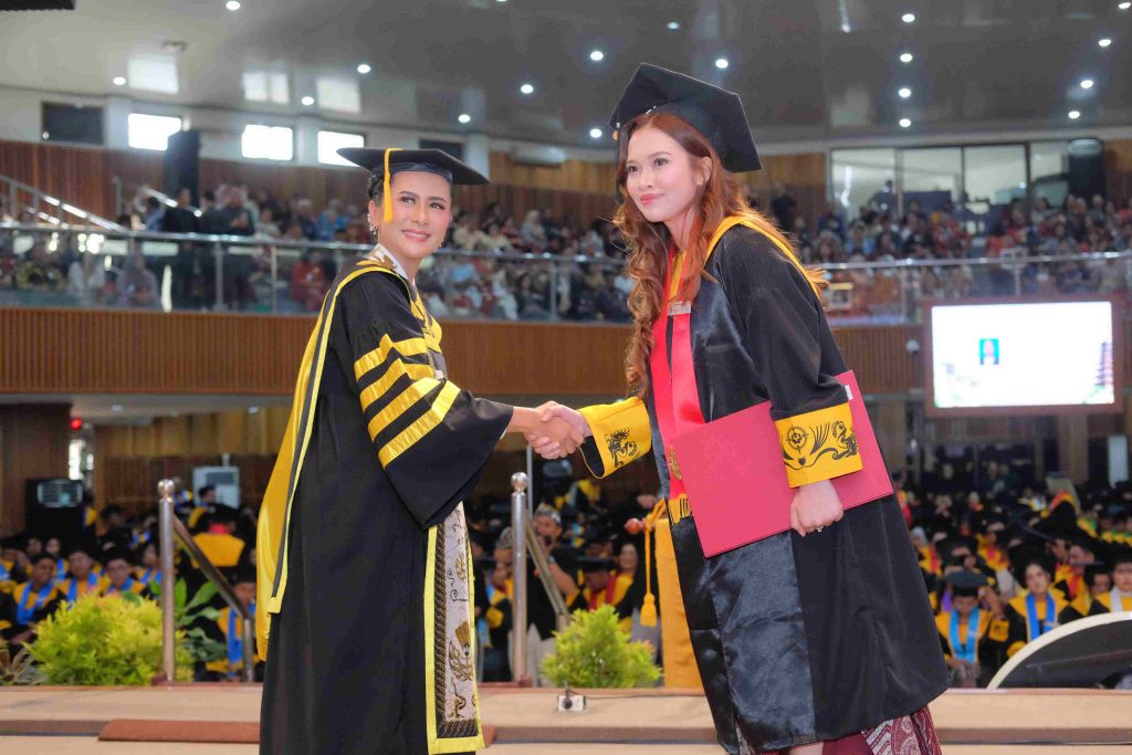 Wisuda IV UKSW: 81,8 Persen Lulusan Cepat Mendapat Pekerjaan